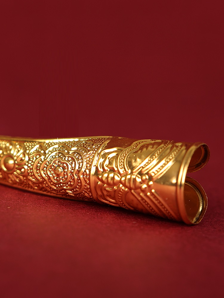 Chinese Golden Long Nails Cust - Home Decor Indonesia recension och pris